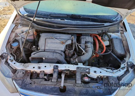 2012 Honda Civic Hybrid L from USA, damaged, VIN JHMFB4F33CS007772